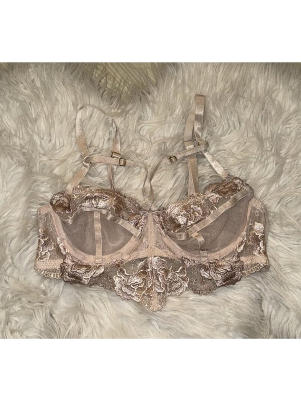 Wolf and Whistle Strappy Cage Bra Embroidered Floral Lace UW Womens 32C Pink - Picture 2 of 6